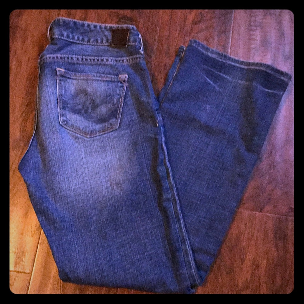 Express blue jeans